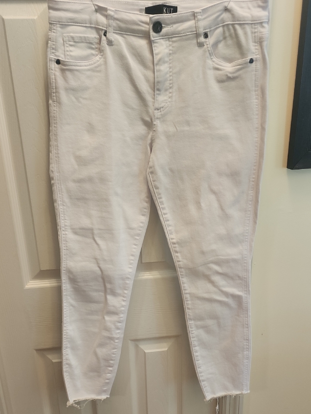 Kut from the Kloth White Skinny Cropped Jeans